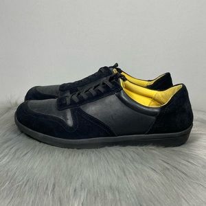 Visonic Magnolia Karigan Lace Up Women Black Sneakers